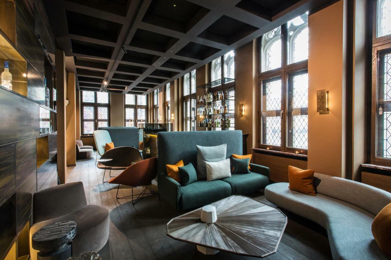 The Fourth - Tafelrond Hotel Льовен Екстериор снимка